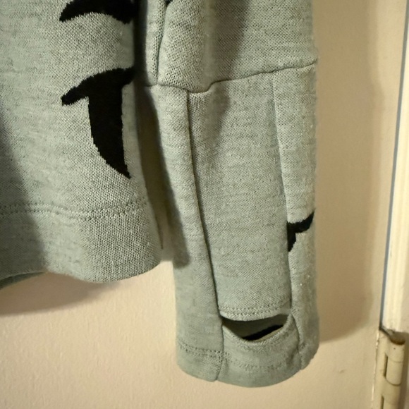 Oiselle Wazzie Wool Sweater. Mint Green with Birds Size 8. - Picture 3 of 4